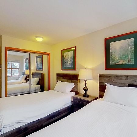 Вилла Northstar At Stoney Creek Уистлер Экстерьер фото